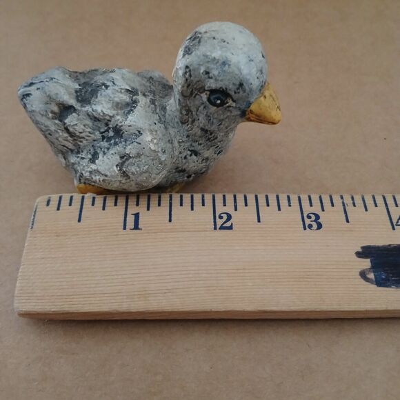 Miniature Bird Figurine Resin Garden Windowsill Decorative Fun Cute 2 Inches - Picture 8 of 9